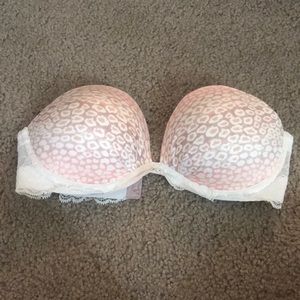 Victoria’s Secret Strapless Push-up